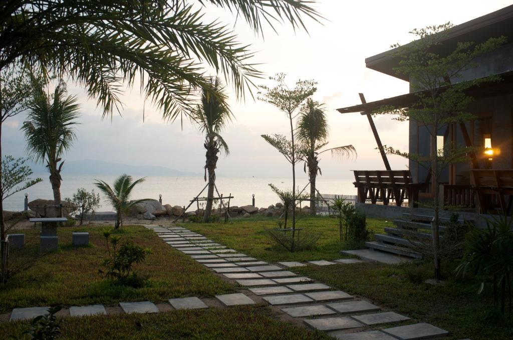 Phangan Palm Beach Resort & Restaurant Ko Pha Ngan Buitenkant foto