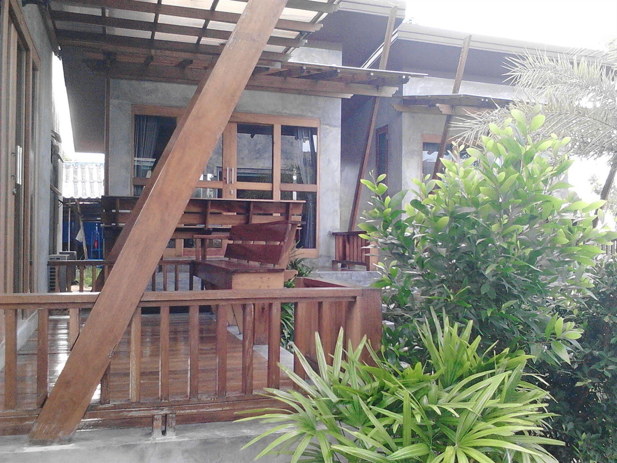 Phangan Palm Beach Resort & Restaurant Ko Pha Ngan Buitenkant foto