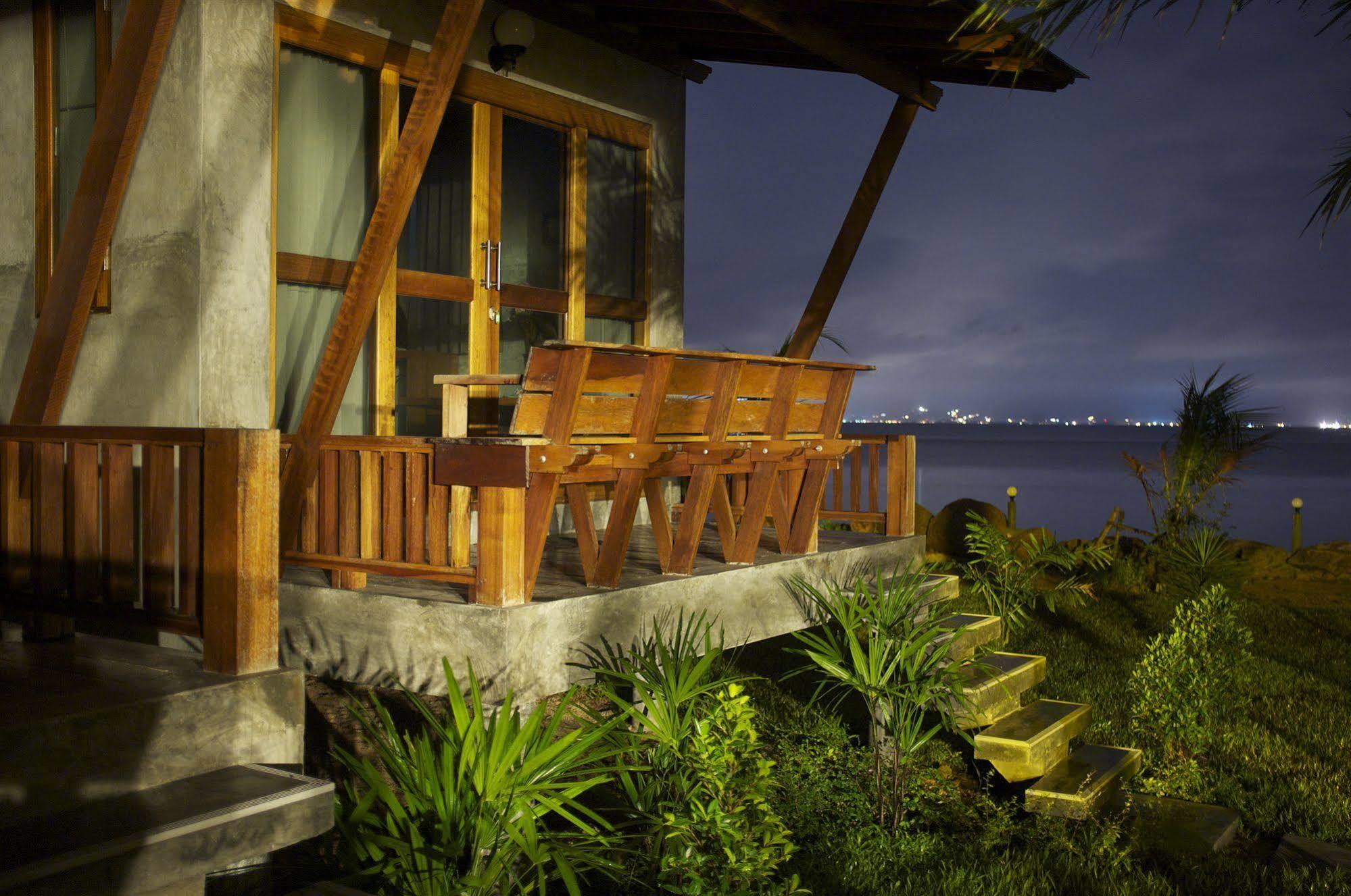 Phangan Palm Beach Resort & Restaurant Ko Pha Ngan Buitenkant foto